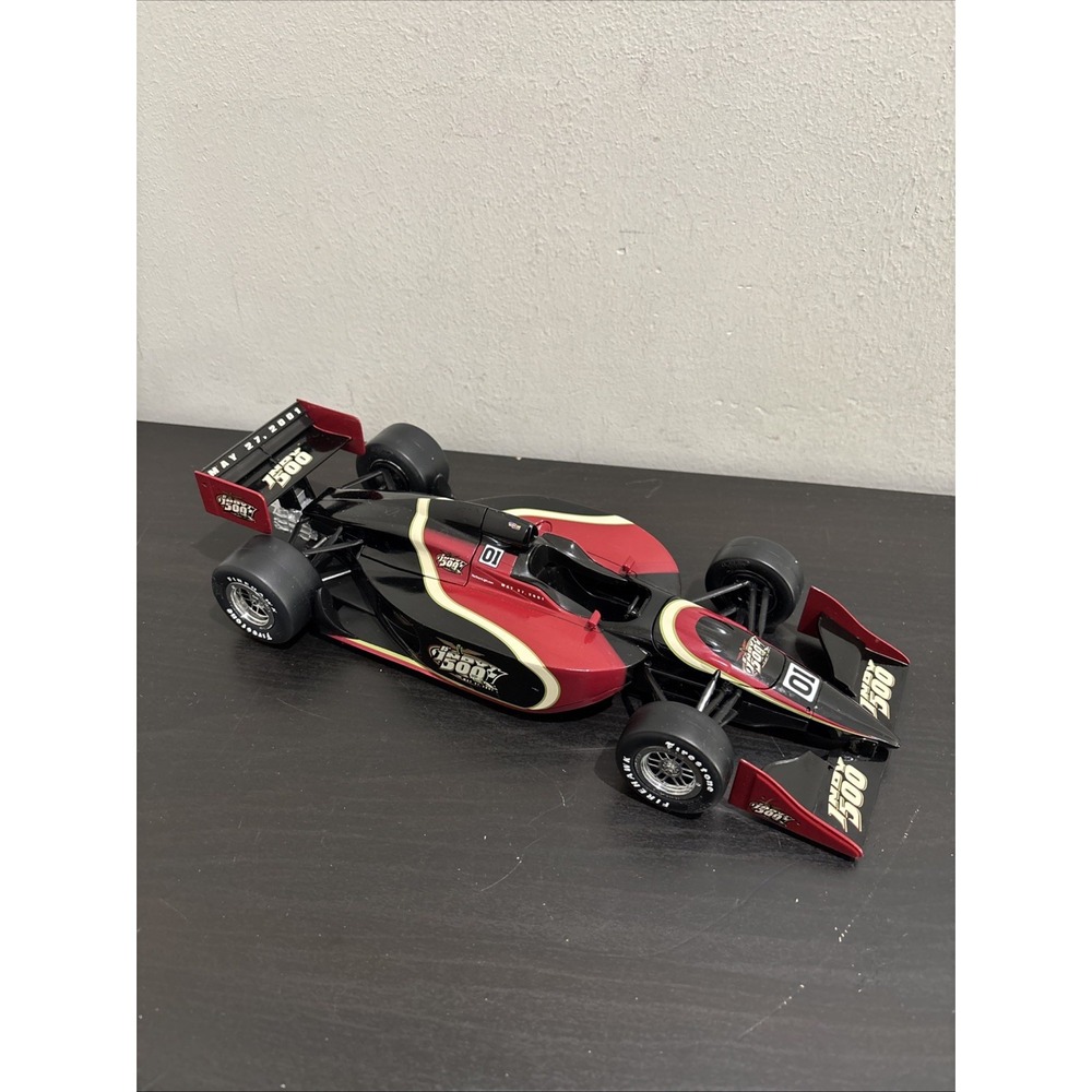 2001 Indianapolis 500 85th Running Event 1:18 Diecast IndyCar Limited Edition